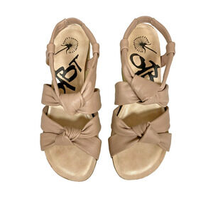 OTBT Far Side Platform Wedge Sandal Knotted Neutral Brown Taupe Leather Size 8.5